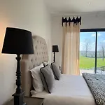 Et Restaurant Le Clos De La Prairie Hotel
